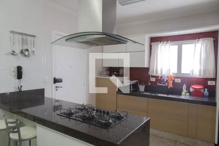 Apartamento à venda com 180m², 3 quartos e 3 vagasCozinha