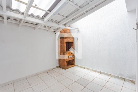 Casa para alugar com 84m², 2 quartos e 1 vaga Casa para alugar com 84m², 2 quartos e 1 vagaQuintal/Churrasqueira