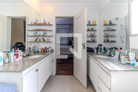 Apartamento para alugar com 277m², 3 quartos e 2 vagasBanheiro da Suíte 3