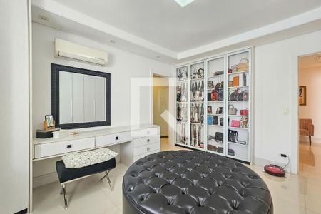 Casa de condomínio para alugar com 840m², 6 quartos e 7 vagasSuite 4