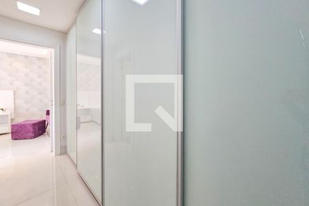 Casa de condomínio para alugar com 840m², 6 quartos e 7 vagasCloset
