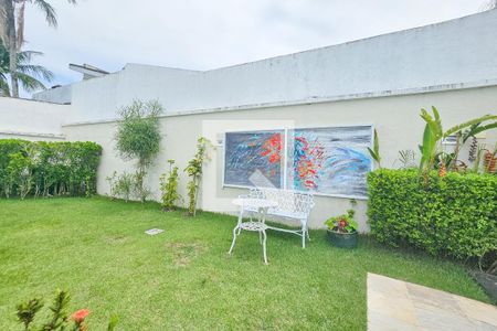 Casa de condomínio para alugar com 840m², 6 quartos e 7 vagasÁrea de Lazer privativa 