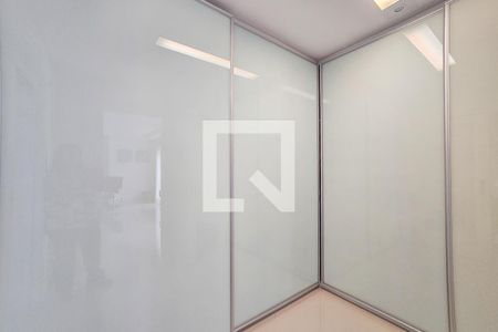 Casa de condomínio para alugar com 840m², 6 quartos e 7 vagascloset