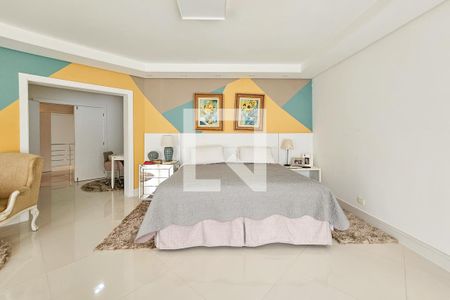 Casa de condomínio para alugar com 840m², 6 quartos e 7 vagasSuíte 3