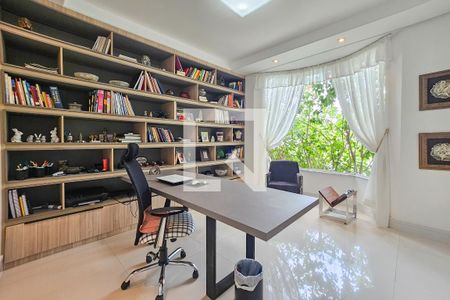 Casa de condomínio para alugar com 840m², 6 quartos e 7 vagasSuite 1