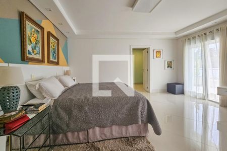 Casa de condomínio para alugar com 840m², 6 quartos e 7 vagasSuíte 3