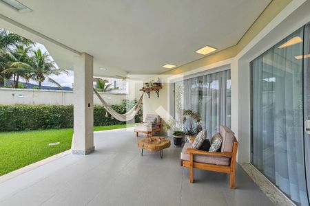 Casa de condomínio para alugar com 840m², 6 quartos e 7 vagasÁrea de Lazer privativa 