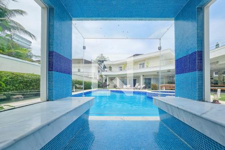 Casa de condomínio para alugar com 840m², 6 quartos e 7 vagasÁrea de Lazer privativa 