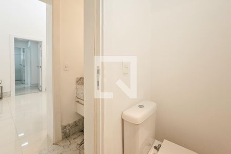 Casa de condomínio para alugar com 840m², 6 quartos e 7 vagaslavabo