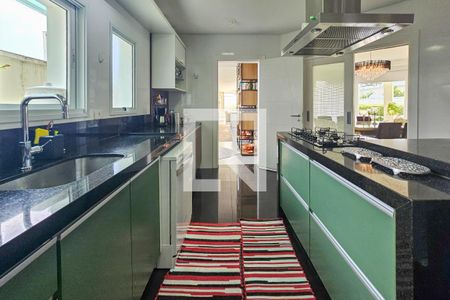 Casa de condomínio para alugar com 840m², 6 quartos e 7 vagasCozinha