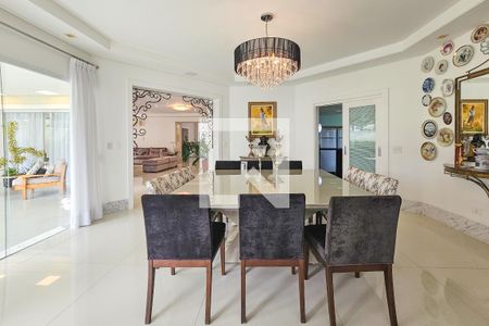 Casa de condomínio para alugar com 840m², 6 quartos e 7 vagasCozinha