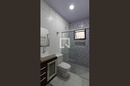 Casa para alugar com 108m², 3 quartos e 2 vagas Casa para alugar com 108m², 3 quartos e 2 vagasBanheiro
