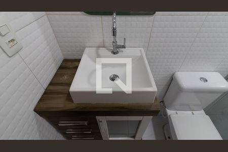 Casa para alugar com 108m², 3 quartos e 2 vagas Casa para alugar com 108m², 3 quartos e 2 vagasBanheiro
