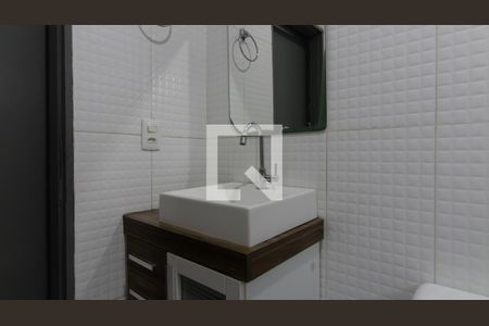 Casa para alugar com 108m², 3 quartos e 2 vagas Casa para alugar com 108m², 3 quartos e 2 vagasBanheiro
