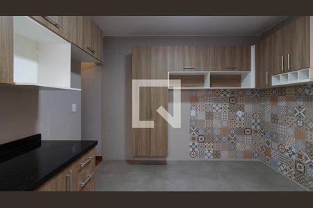 Casa para alugar com 108m², 3 quartos e 2 vagas Casa para alugar com 108m², 3 quartos e 2 vagasCozinha