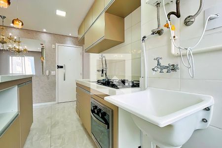 Apartamento para alugar com 42m², 2 quartos e 1 vaga Apartamento para alugar com 42m², 2 quartos e 1 vagaCozinha e Área de Serviço