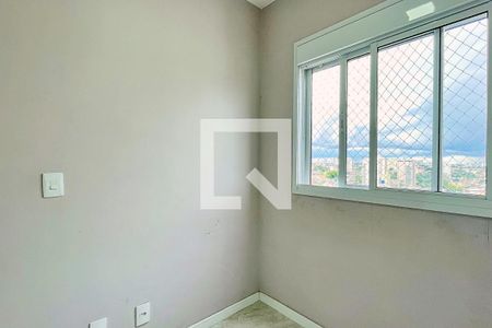 Quarto 1 de apartamento para alugar com 2 quartos, 42m² em Vila Galvão, São Paulo