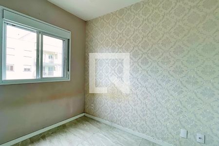 Quarto 2 de apartamento para alugar com 2 quartos, 42m² em Vila Galvão, São Paulo