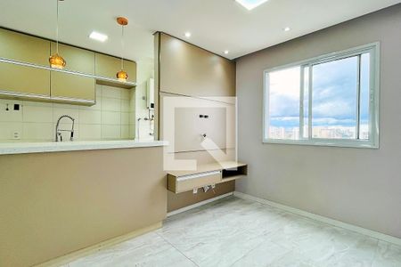 Sala de apartamento para alugar com 2 quartos, 42m² em Vila Galvão, São Paulo