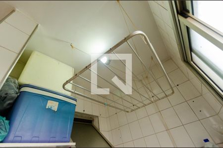 Apartamento à venda com 72m², 2 quartos e 1 vaga Apartamento à venda com 72m², 2 quartos e 1 vagaÁrea de Serviço