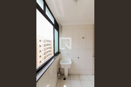 Apartamento à venda com 79m², 2 quartos e 1 vagaÁrea de Serviço