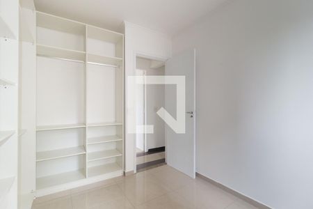 Apartamento para alugar com 74m², 3 quartos e 2 vagasQuarto 2