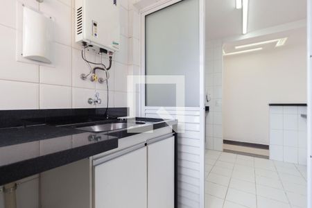 Apartamento para alugar com 74m², 3 quartos e 2 vagasÁrea de Serviço