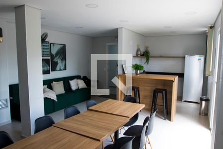Apartamento para alugar com 27m², 1 quarto e sem vagaÁrea comum - Salão de festas