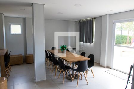 Apartamento para alugar com 27m², 1 quarto e sem vagaÁrea comum - Salão de festas