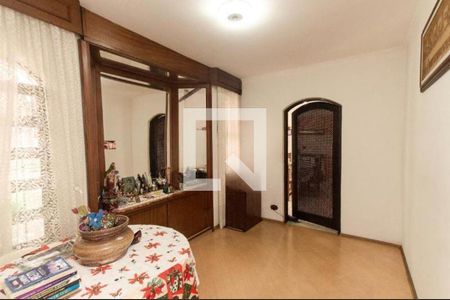 Casa à venda com 325m², 5 quartos e 4 vagasFoto 27