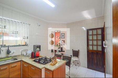 Casa à venda com 182m², 3 quartos e 3 vagas Casa à venda com 182m², 3 quartos e 3 vagasCozinha