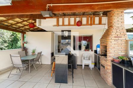 Apartamento à venda com 170m², 3 quartos e 1 vaga Apartamento à venda com 170m², 3 quartos e 1 vagaCobertura