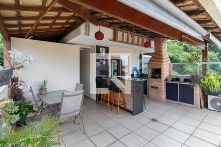 Apartamento à venda com 170m², 3 quartos e 1 vaga Apartamento à venda com 170m², 3 quartos e 1 vagaCobertura