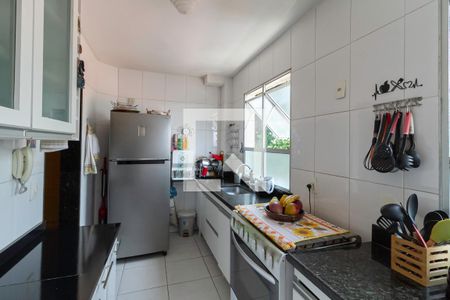 Apartamento à venda com 170m², 3 quartos e 1 vaga Apartamento à venda com 170m², 3 quartos e 1 vagaCozinha