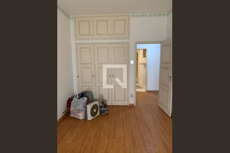 Apartamento à venda com 268m², 4 quartos e 2 vagas