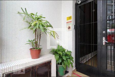 Apartamento para alugar com 57m², 1 quarto e sem vaga Apartamento para alugar com 57m², 1 quarto e sem vagaEntrada