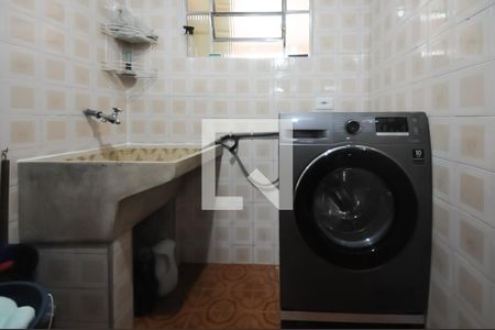 Casa à venda com 155m², 2 quartos e 4 vagas Casa à venda com 155m², 2 quartos e 4 vagasCozinha