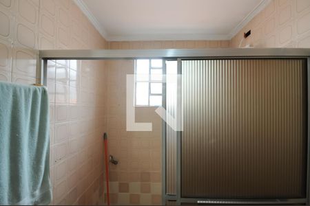 Casa à venda com 155m², 2 quartos e 4 vagas Casa à venda com 155m², 2 quartos e 4 vagasBanheiro da Suíte