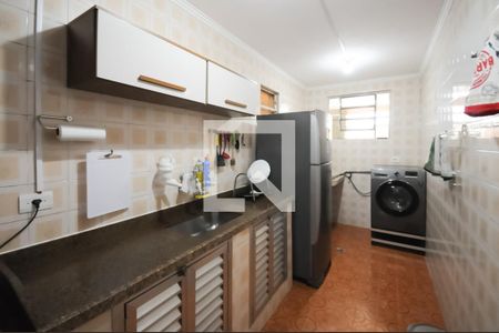 Casa à venda com 155m², 2 quartos e 4 vagas Casa à venda com 155m², 2 quartos e 4 vagasCozinha