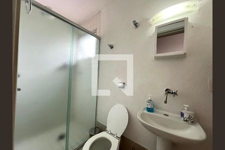 Apartamento à venda com 140m², 3 quartos e 1 vagaBanheiro 2