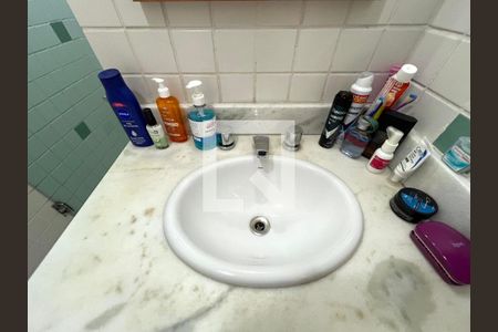 Apartamento à venda com 140m², 3 quartos e 1 vagaBanheiro 1