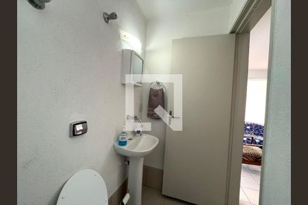 Apartamento à venda com 140m², 3 quartos e 1 vagaBanheiro 2