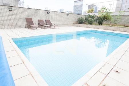 Studio para alugar com 38m², 1 quarto e 1 vagaPiscina