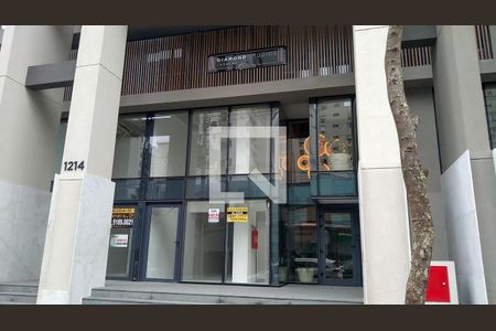 Studio à venda com 33m², 1 quarto e sem vaga Studio à venda com 33m², 1 quarto e sem vagaFachada