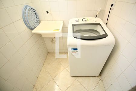 Casa para alugar com 60m², 1 quarto e 1 vagaÁrea de Serviço