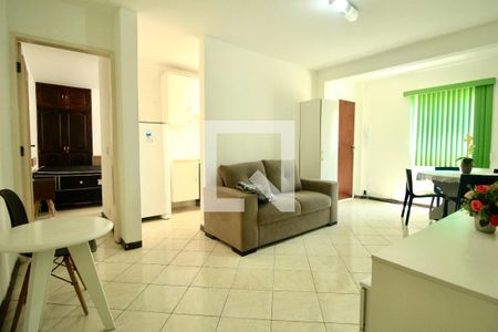 Casa para alugar com 60m², 1 quarto e 1 vagaSala