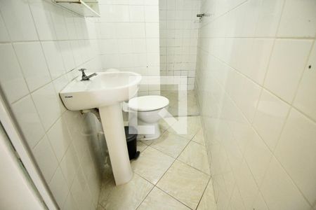Casa para alugar com 60m², 1 quarto e 1 vagaBanheiro do Quarto