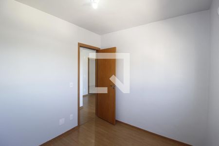 Quarto 1 de apartamento para alugar com 2 quartos, 44m² em Protásio Alves, Porto Alegre