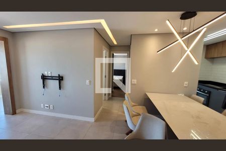 Sala  de apartamento à venda com 2 quartos, 60m² em Vila Sofia, São Paulo