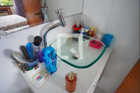 Banheiro da Suíte de apartamento à venda com 3 quartos, 82m² em Cristo Redentor, Porto Alegre